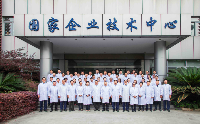 技術中心博士碩士合影.jpg